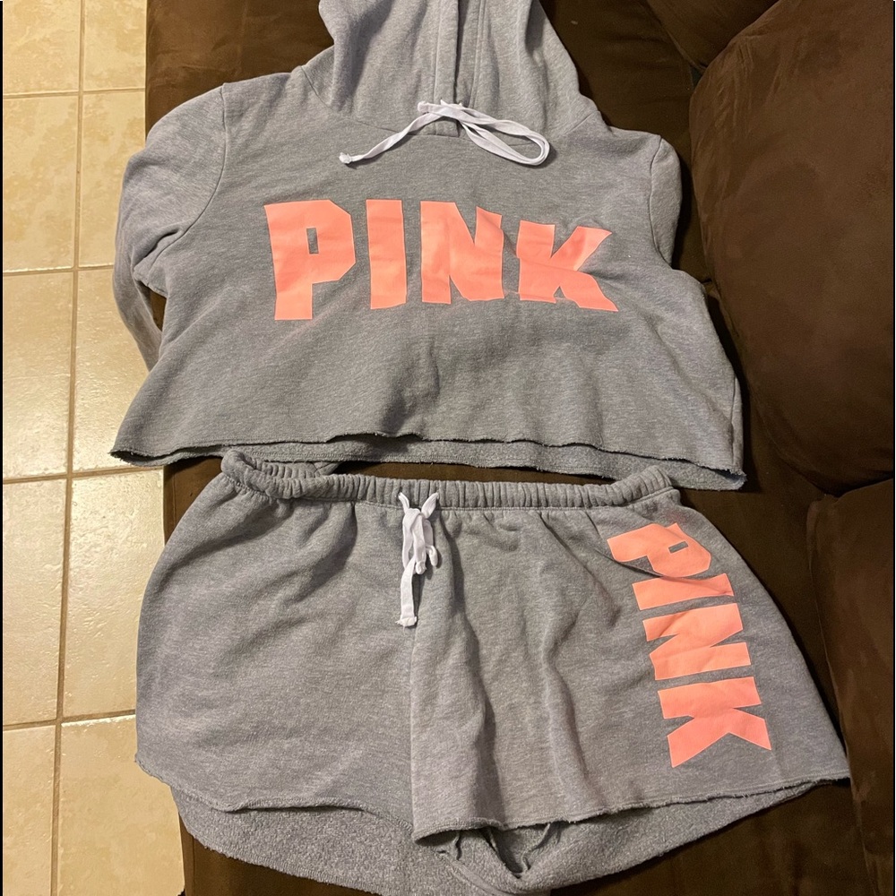 Authentic match PINK set. Size Large
